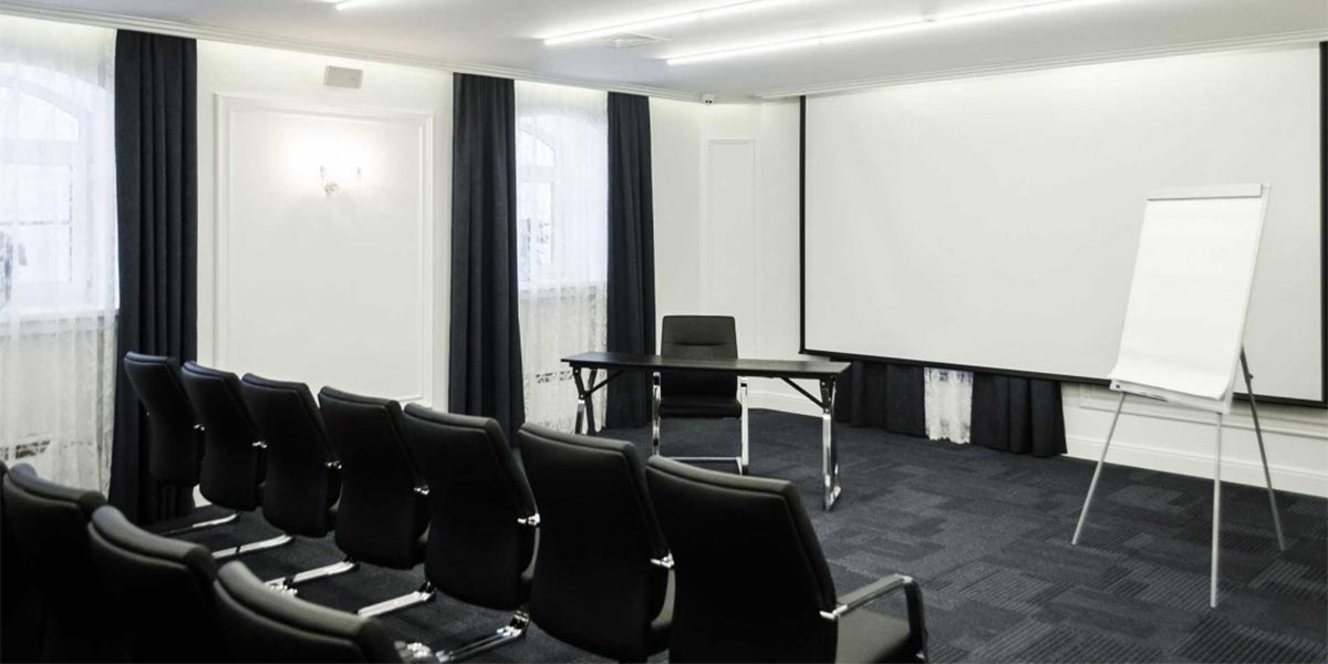 Конференц-зал в отеле Сопка