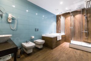 Ванная комната двухместного номера люкс терраса в отеле Сопка